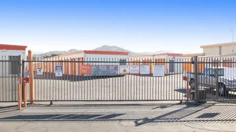 Public Storage photo 2