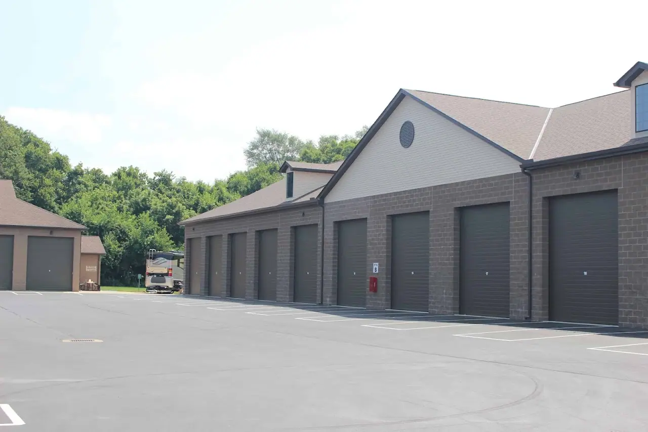 Premier RV & Boat Storage, RV storage in Cleves
