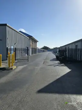 SmartStop Self Storage photo 2