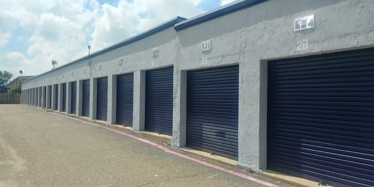 Interskate Self Storage, RV storage in Lewisville