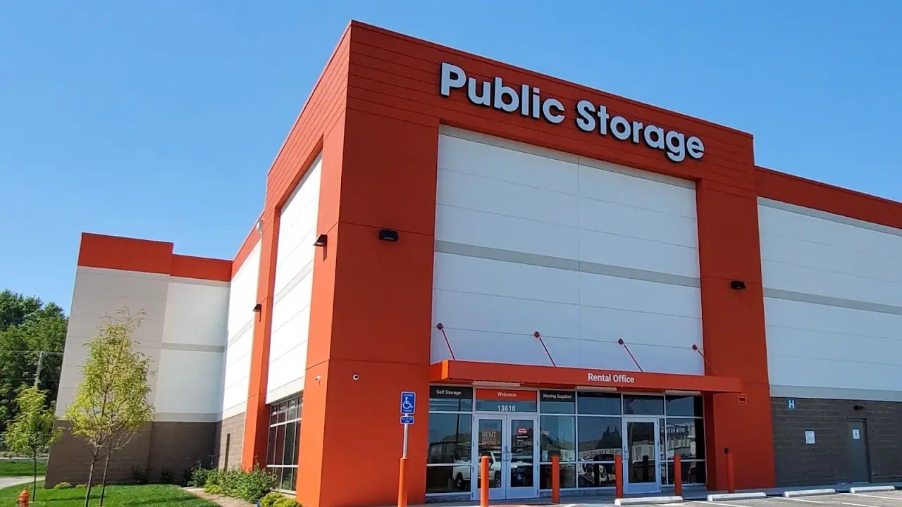 Public Storage, RV storage in Independence