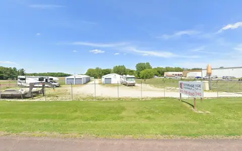 Townhall Road Storage photo 2