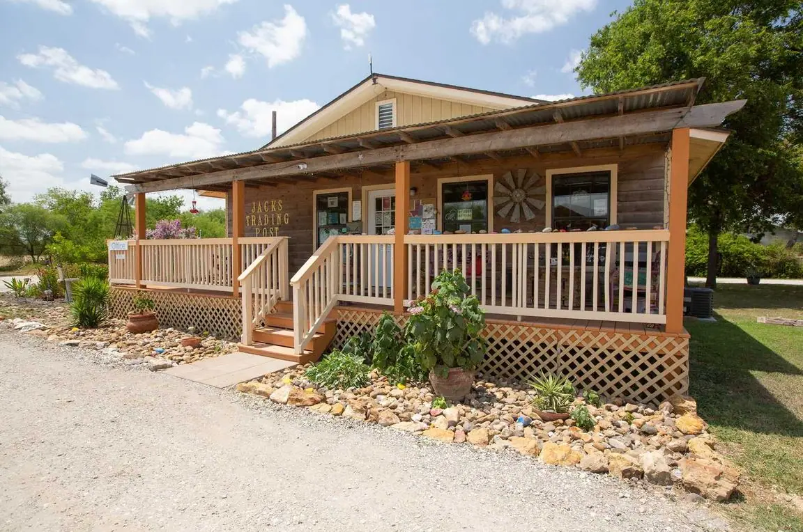 Hidden Valley RV Park, RV storage in Von Ormy