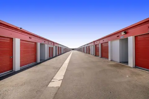 Public Storage photo 2