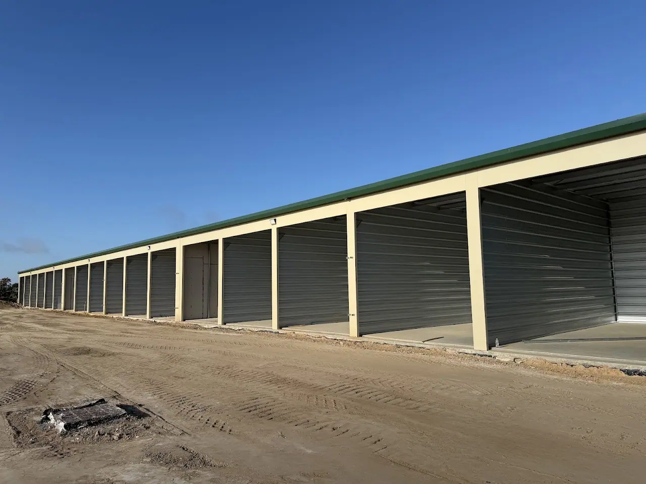 United Boat & RV Storage LLC, RV storage in Waller