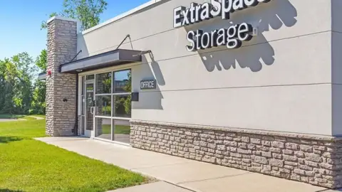 Extra Space Storage photo 2