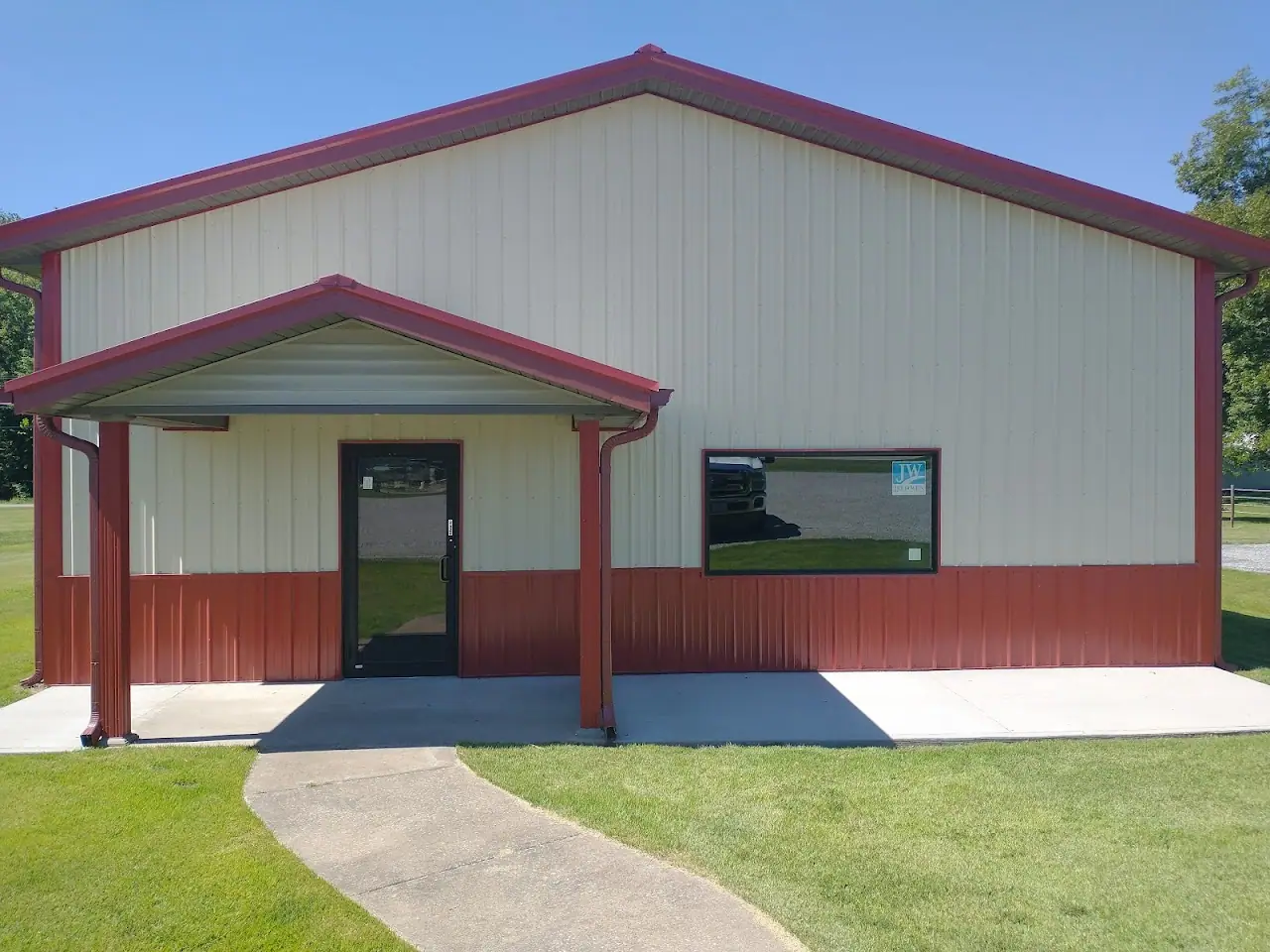 K&A OUTDOORS, RV storage in Percy