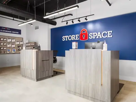 Store Space Self Storage in Cincinnati, OH