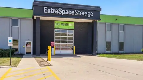 Extra Space Storage in Addison, IL