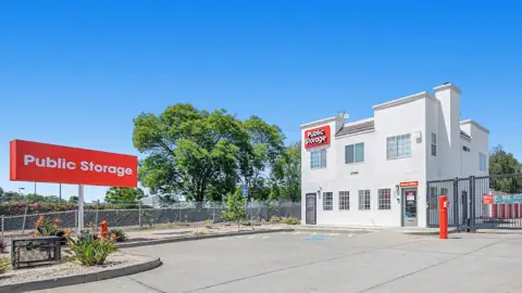 Public Storage in Newark, CA