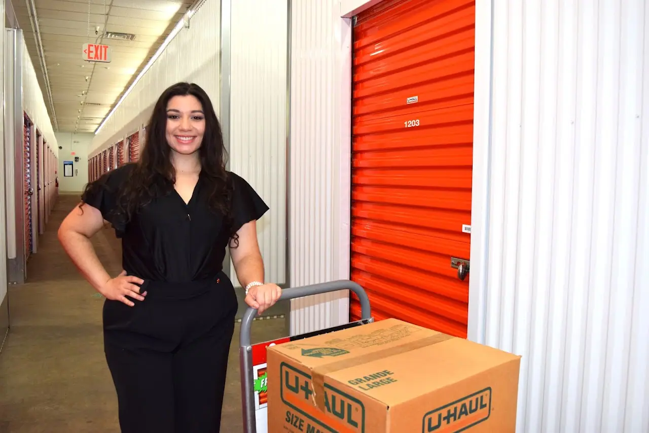 Self-Storage at U-Haul, RV storage in Mesa
