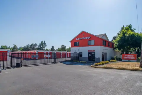 Public Storage photo 3