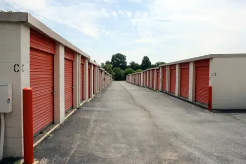 Public Storage photo 3