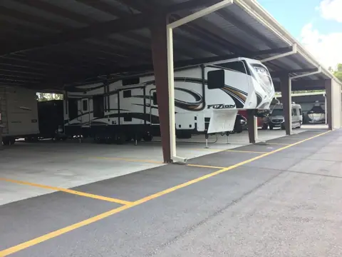 Honey Bee RV Storage photo 3
