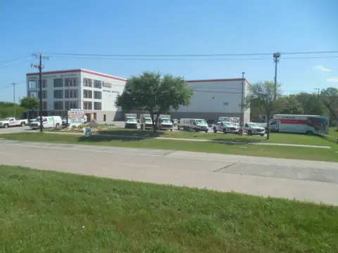 U-Haul Moving & Storage of Grapevine in Grapevine, TX