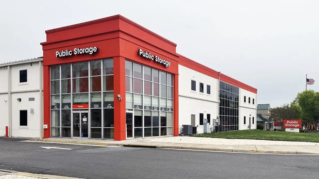 Public Storage, RV storage in Falls Church