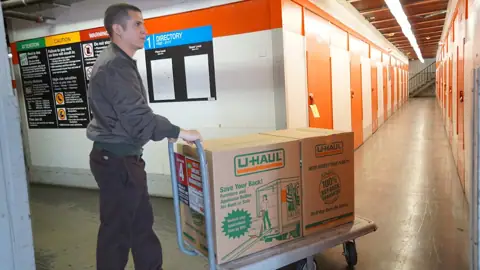 Self-Storage at U-Haul in Inglewood, CA