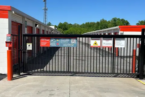 Public Storage photo 2