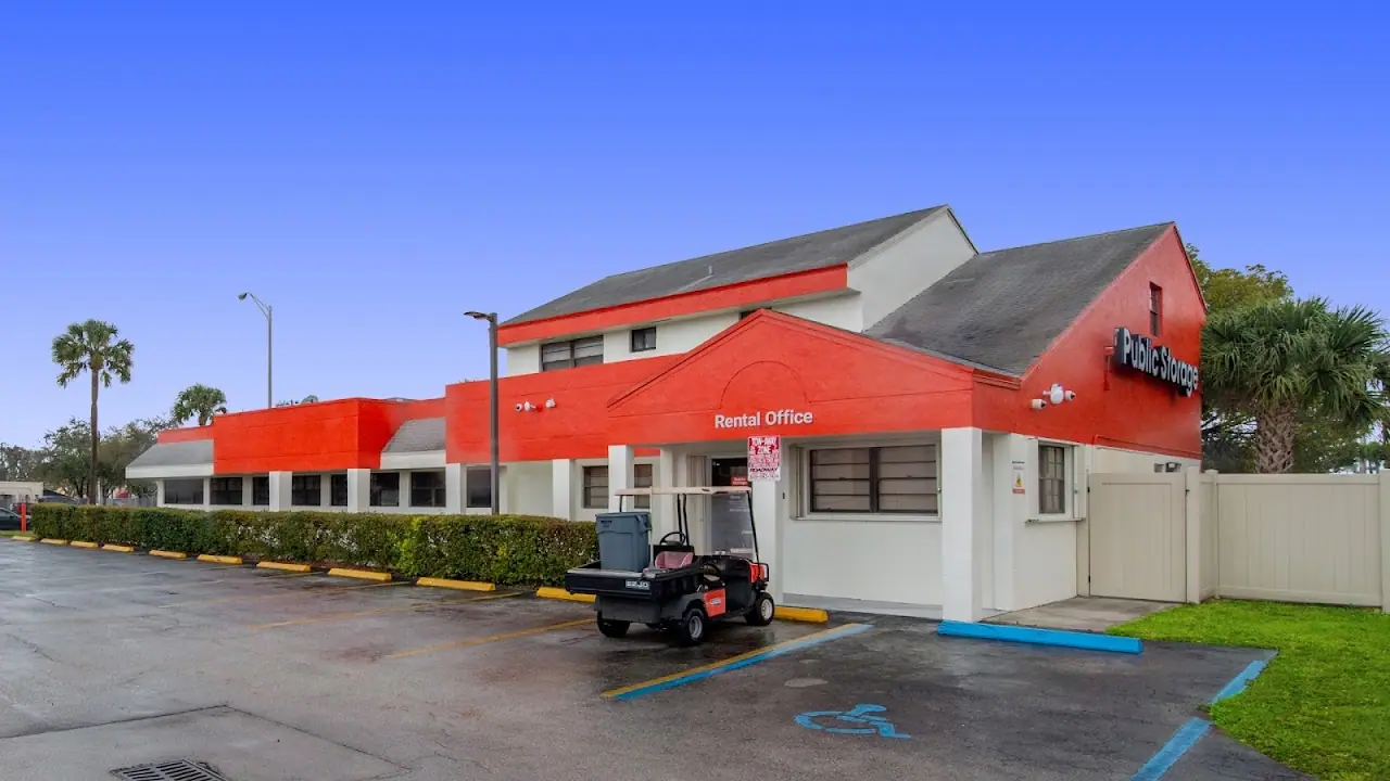 Public Storage, RV storage in Miami