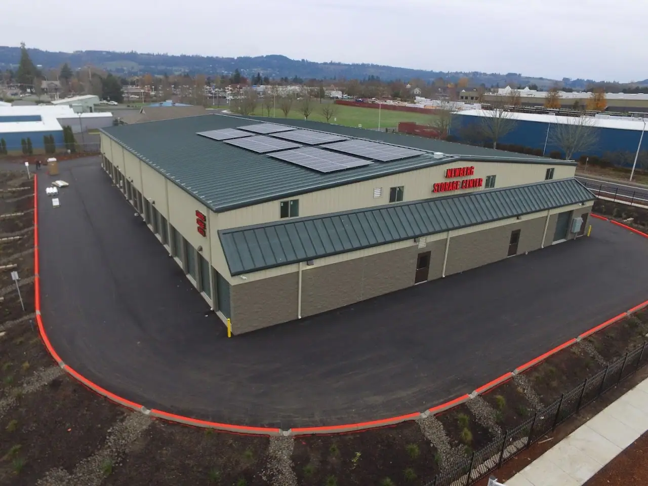 Newberg Storage Center, RV storage in Newberg
