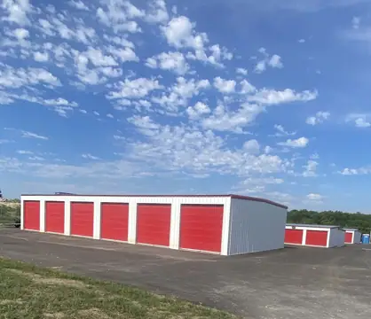 Airport 63 Storage photo 3