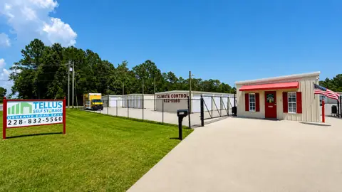 Tellus Self Storage - Dedeaux East in Gulfport, MS