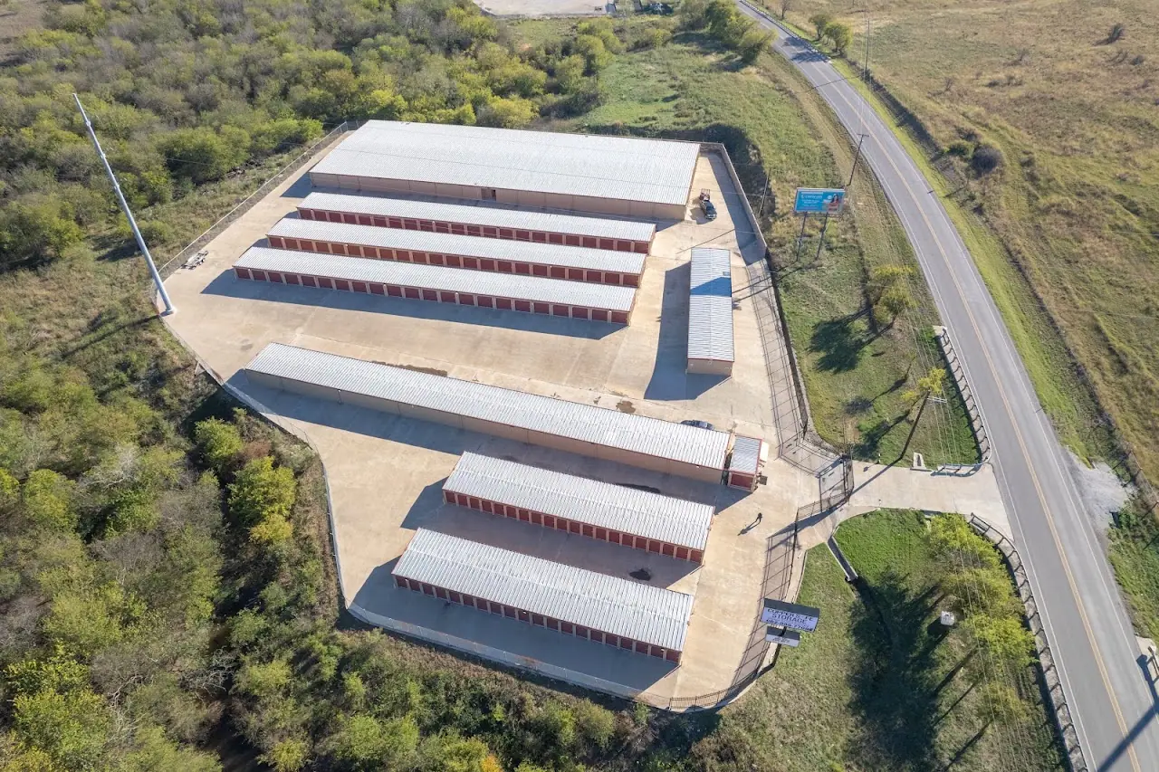 The Storage Place, RV storage in Crowley
