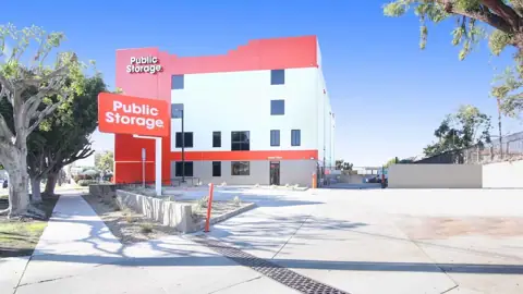 Public Storage in Los Angeles, CA