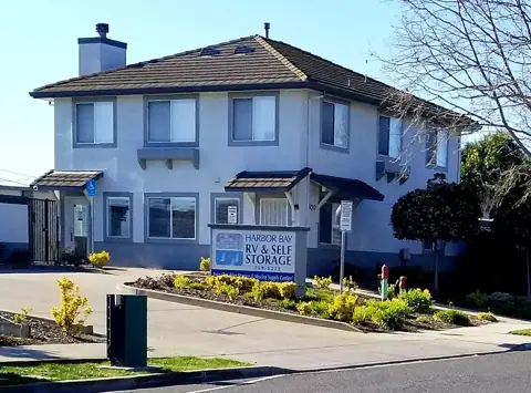 Harbor Bay RV & Self Storage photo 3