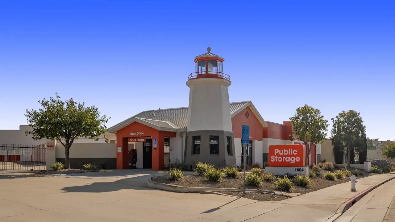 Public Storage, RV storage in Costa Mesa