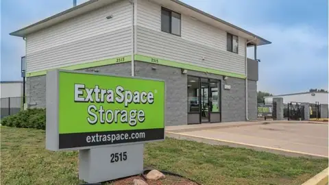 Extra Space Storage photo 2