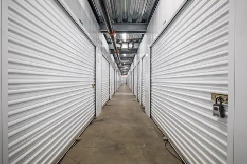 Public Storage photo 2