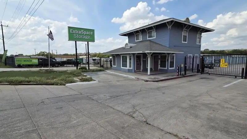 Extra Space Storage, RV storage in San Antonio