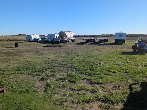 Waxahachie RV & Boat Storage photo 3