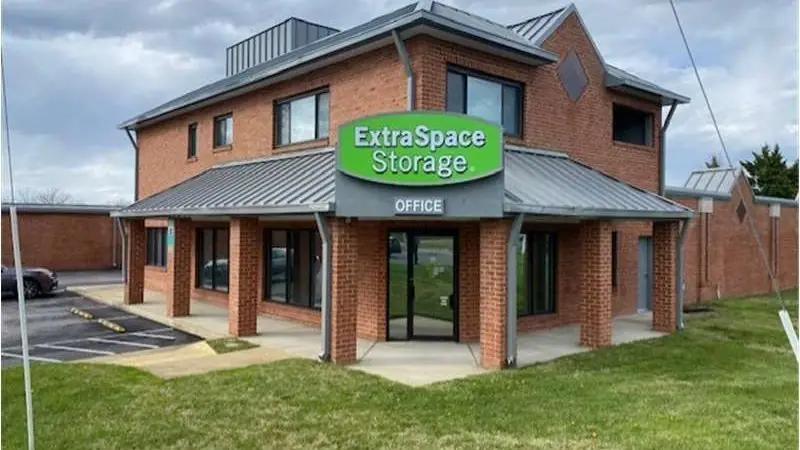 Extra Space Storage, RV storage in Woodbridge