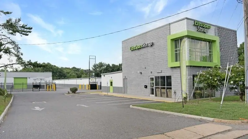 Extra Space Storage, RV storage in Richmond