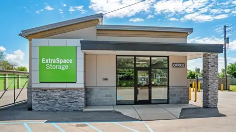 Extra Space Storage in Cheektowaga, NY