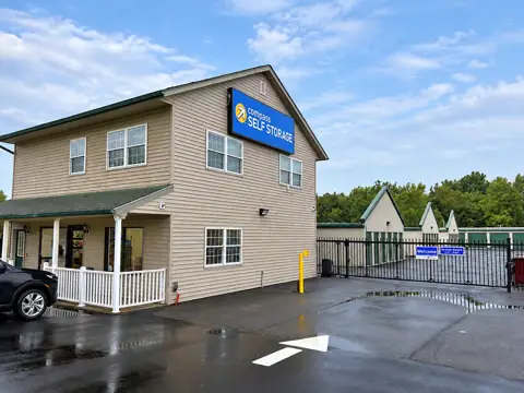 Compass Self Storage in New Hampton, NY