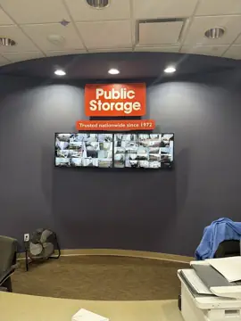 Public Storage photo 3