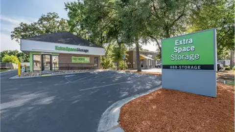 Extra Space Storage in Mt Pleasant, SC