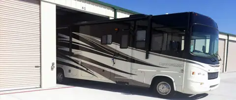 Big Boy RV Storage in Des Moines, IA