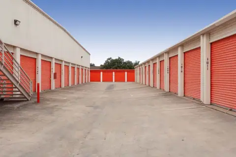 Public Storage photo 2