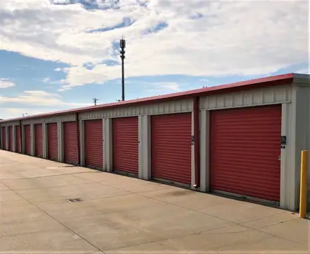 Big Red Self Storage photo 2