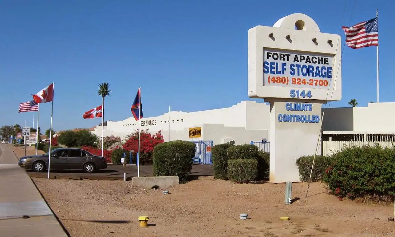 Arizona Storage Inns - Fort Apache, RV storage in Mesa