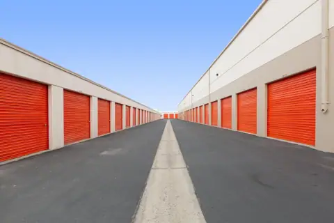 Public Storage photo 2