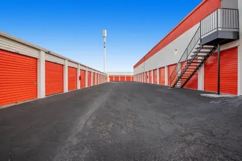 Public Storage photo 2