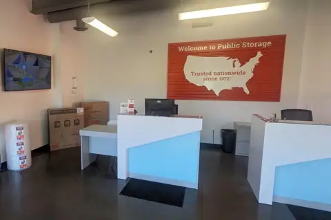 Public Storage photo 2