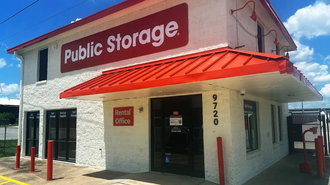 Public Storage, RV storage in Magnolia