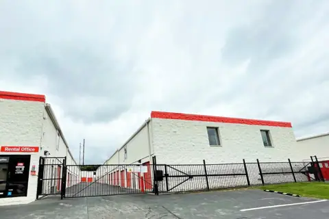 Public Storage photo 3