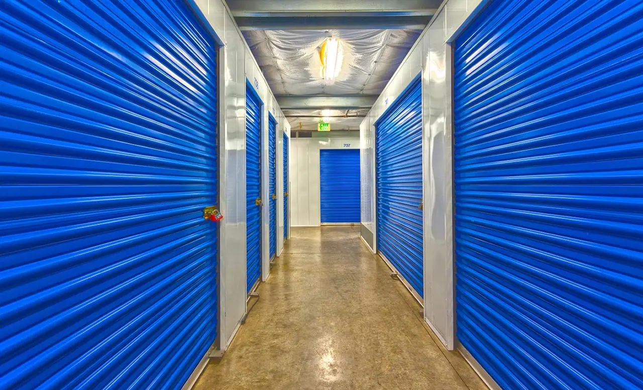 AAA Quality Self Storage, RV storage in Long Beach